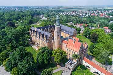 Zdjęcie z powietrza - Drone X Vision - zamek książąt oleśnickich - Oleśnica - Wrocław