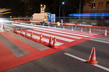 Drone X Vision - fotografia nocna modernizacji przejścia dla pieszych w Warszawie
