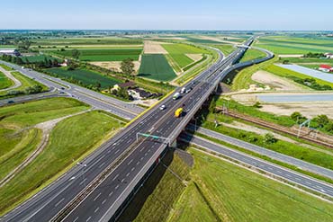 Drone X Vision - Zdjęcie z powietrza autostrady