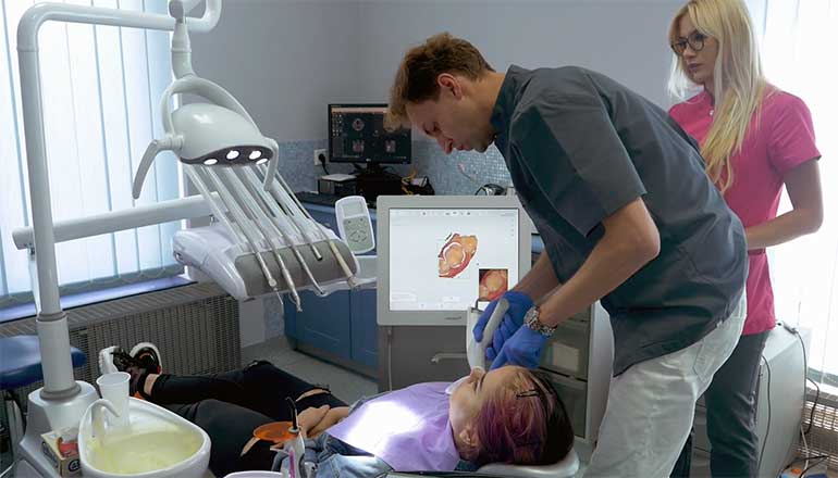 Film reklamowy dla firmy World Dental - klinika dentystyczna