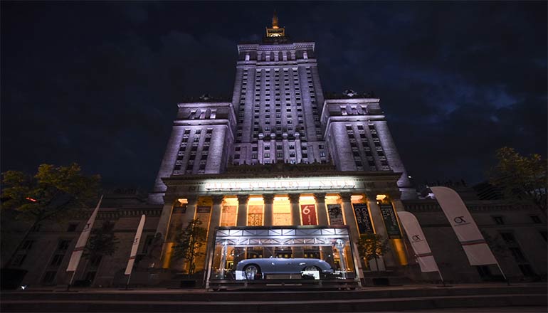 Timelapse krótkookresowy - Warszawa - Pałac Kultury i Nauki