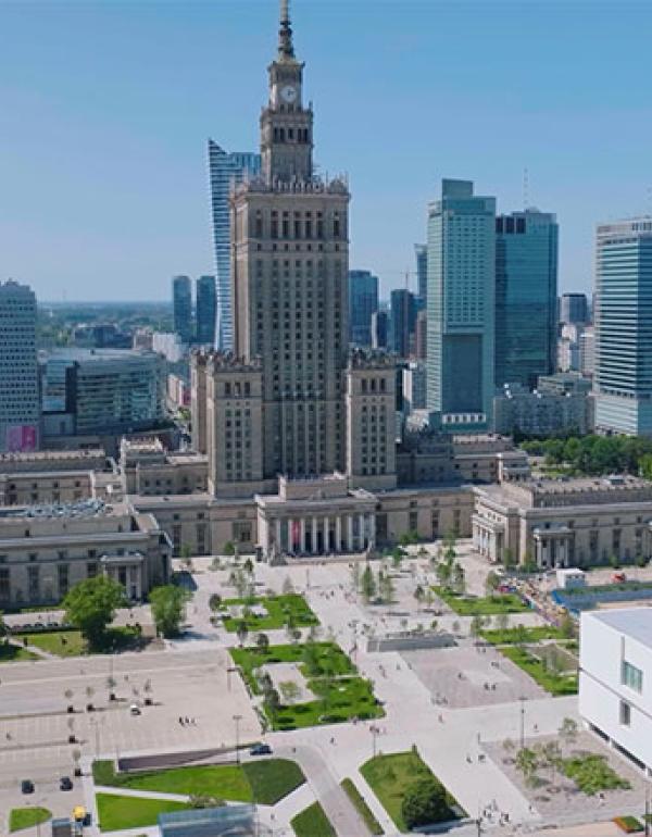 Drone X Vision - film po przebudowie Placu Centralnego w Warszawie